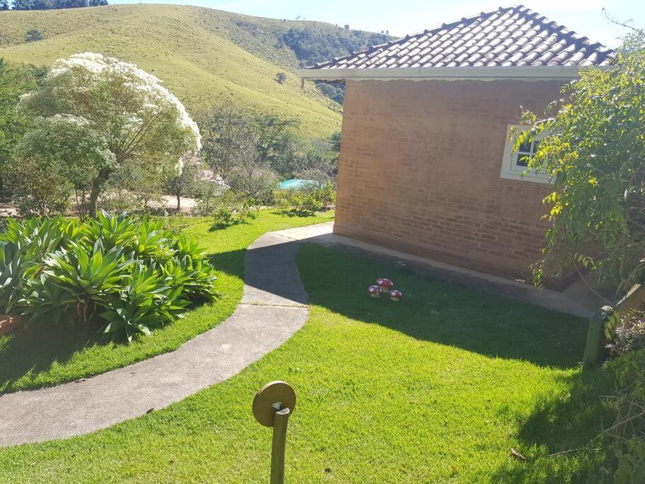 Recanto Dos Beija Flores, Chale Lantana B Monte Alegre do Sul Eksteriør billede